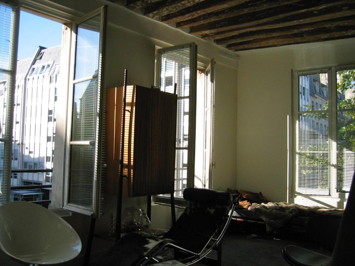 Appartement duplex top central Marais à Paris Extérieur photo